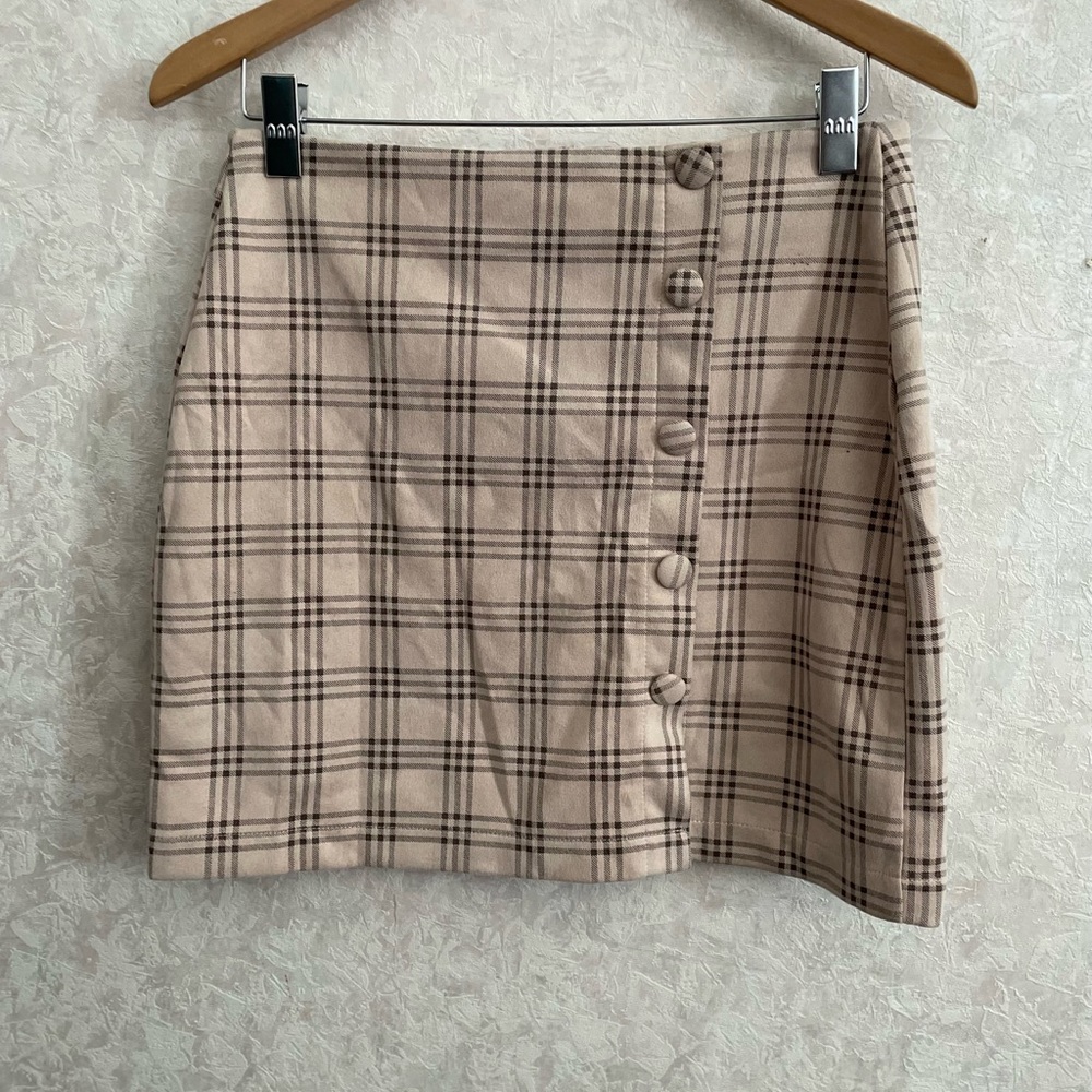 Ni Min women's large plaid skirt